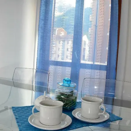 Apartamento Blu A 300 Mt Dal Centro Storico Aosta